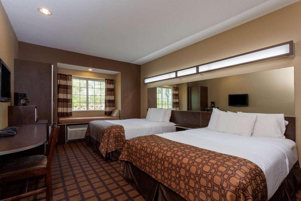 Microtel Inn & Suites By Wyndham Columbia/At Fort Jackson